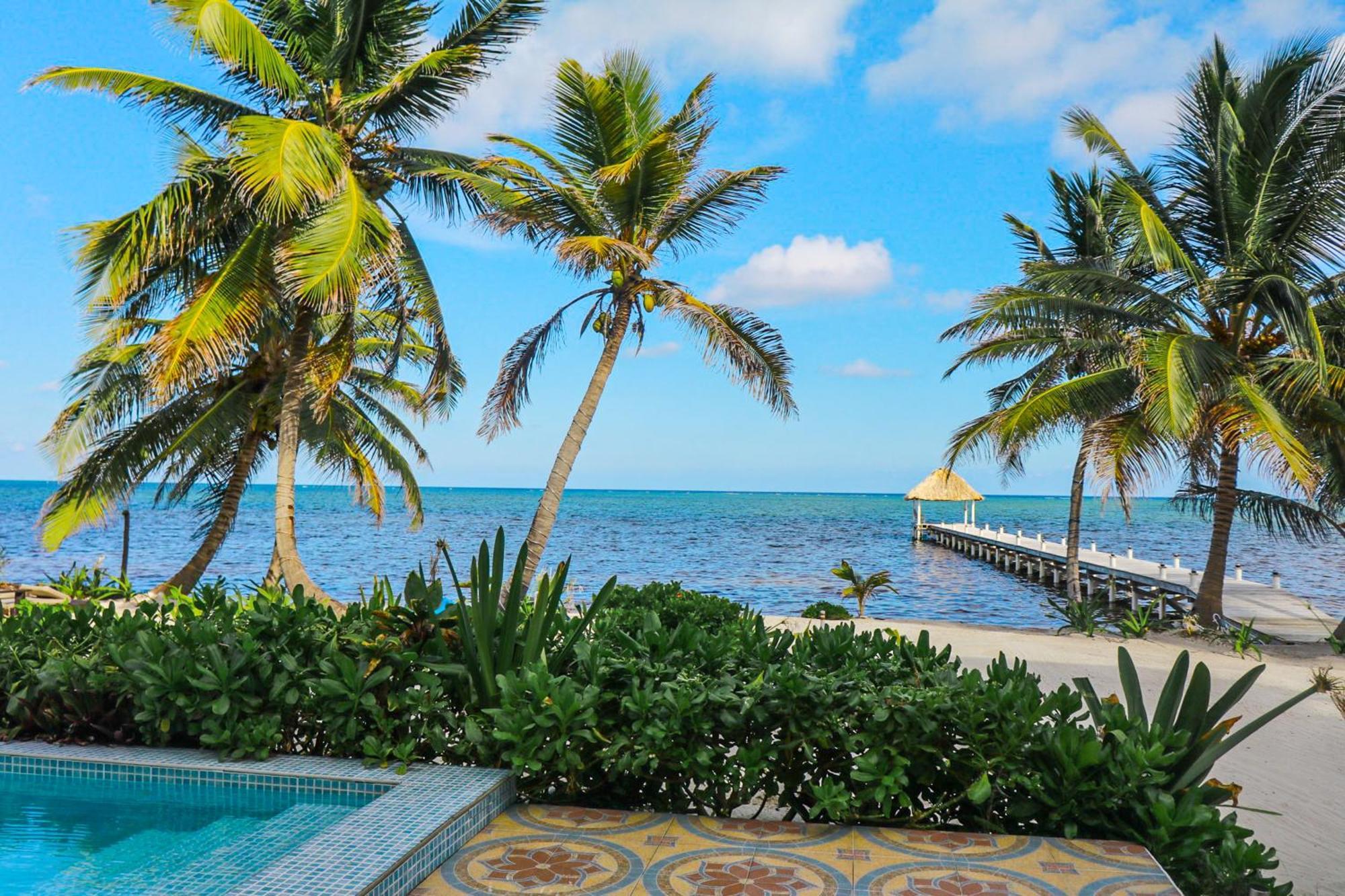 Blue Water Beach Villas 圣佩德罗 客房 照片