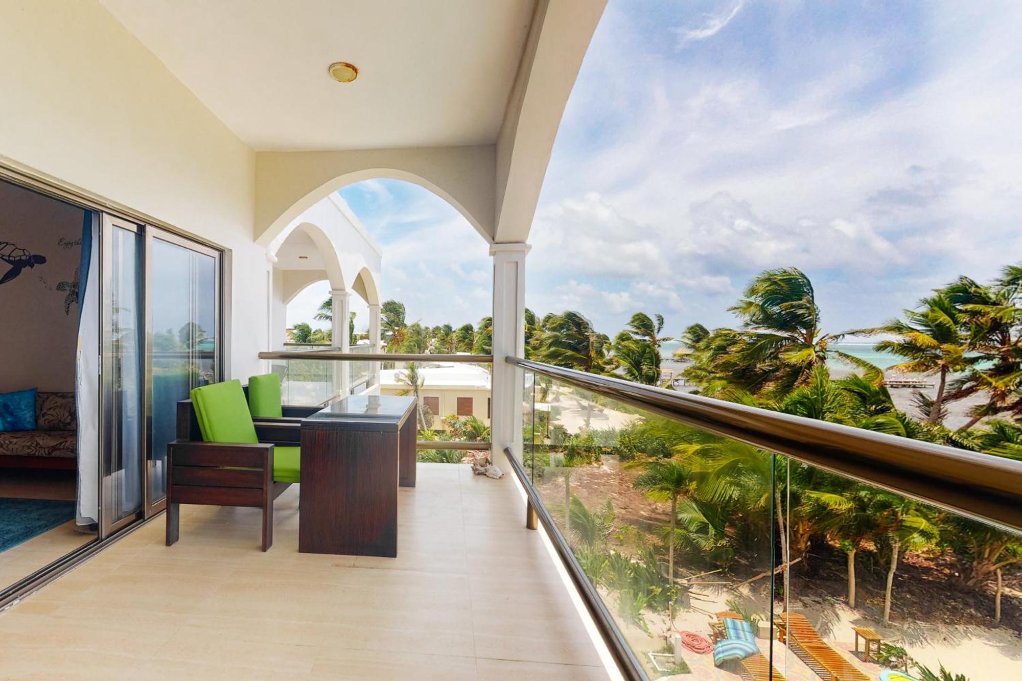 Blue Water Beach Villas 圣佩德罗 客房 照片